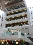 Le hall du NOGA Hilton