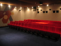 Une salle de projection prive 2